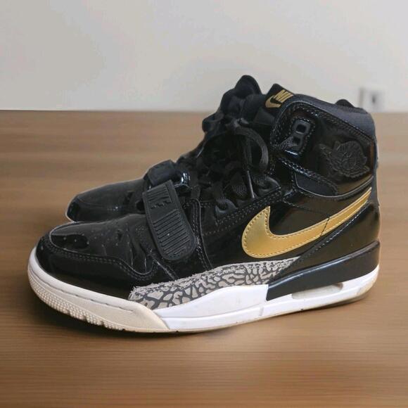 Jordan Other - Size 8 - Jordan Legacy 312 Black Gold Patent 2018 AV3922-007